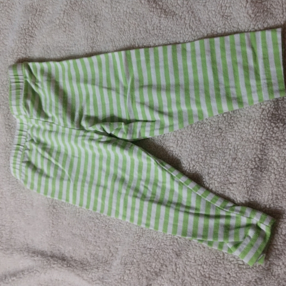 Molly & Millie Baby Girl Christmas Reindeer Outfit - Picture 5 of 8